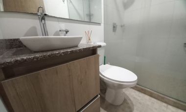 apartamento en arriendo en edificio palmetto piso 4. Cod A13866