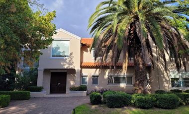 Casa en venta en Olivos Golf Club