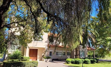 Casa en venta en Olivos Golf Club