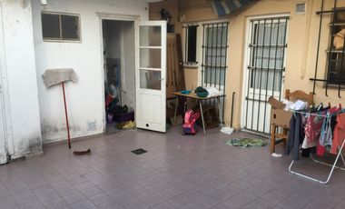 SE ALQUILA CASA DE 4 DORMITORIOS ESTILO CHALET