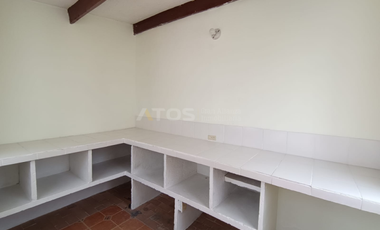 casa en arriendo en muiscas. Cod A6120