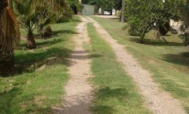 Venta Casa Quinta a Reciclar Apto Industria Depósito Playa de Camiones 2 Hectáreas U$$22m2.