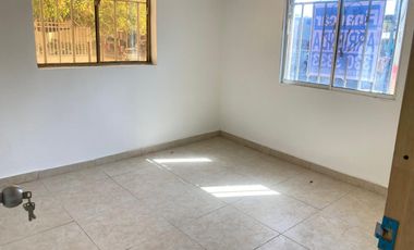 casa en arriendo en los pinos. Cod A106393
