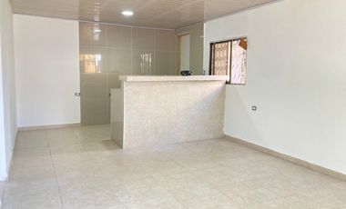 casa en arriendo en los pinos. Cod A106393