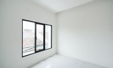 Rumah SHM Idaman 10 Menit ke RS Taman Harapan Baru Dibantu KPR J-37657