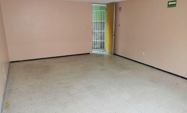 Oficina amplia en 1er. piso en el centro historico de Veracruz