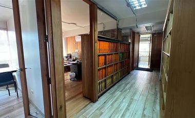 Oficina en Arriendo en Lota / Suecia