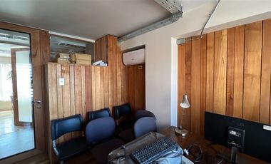 Oficina en Arriendo en Lota / Suecia