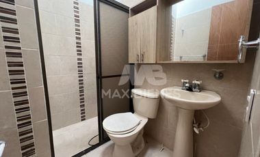 casa en arriendo en  samaria. Cod A60677