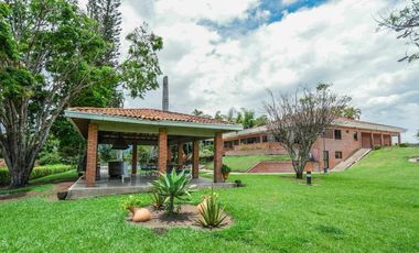 finca en venta en cerritos. Cod V2652