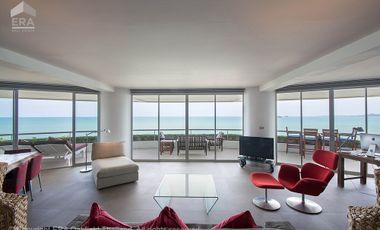 Welcome to this amazing beachfront condo with unbeatable views