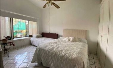 CASA DE UN NIVEL EN VENTA EN BURGOS