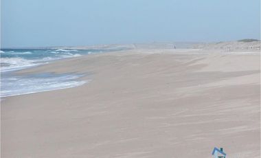 Invierte en el paraíso: Terrenos de playa en venta en Comondú, BCS