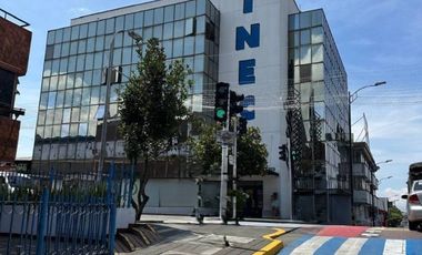 edificio en arriendo en centro. Cod A18938