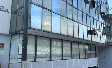 edificio en arriendo en centro. Cod A18938