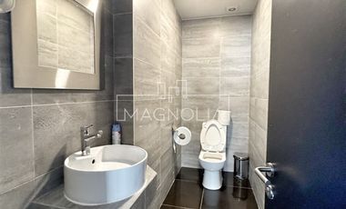 Arriendo Amplia Oficina, El Golf, Las Condes