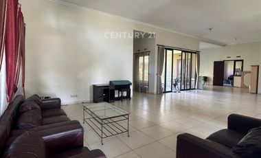 Rumah Lux Furnished Di Bandung Tempo Dulu Kota Baru Parahyangan