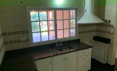 Venta de preciosa quinta en Cerrito Colorada en Junín.