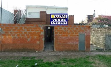 CASA A REFACCION EN JOSE LEON SUAREZ