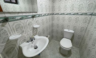 casa en arriendo en el dorado. Cod A64239