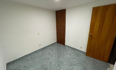 casa en arriendo en el dorado. Cod A64239
