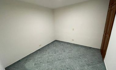 casa en arriendo en el dorado. Cod A64239