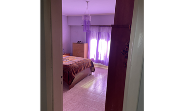 casa dos dormitorios y quincho sobre terreno de 400m2