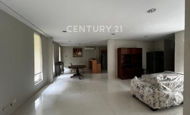 Cipete Selatan Rumah Disewakan Semi Furnished