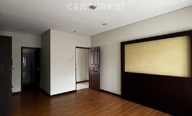 Cipete Selatan Rumah Disewakan Semi Furnished