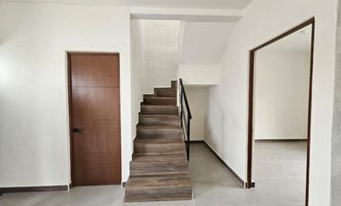 Venta de Casa de 3 Recámaras en Montellano2, Villa de Álvarez Colima