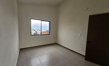 Venta de Casa de 3 Recámaras en Montellano2, Villa de Álvarez Colima