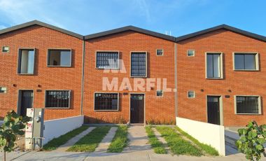 Venta de Casa de 3 Recámaras en Montellano2, Villa de Álvarez Colima