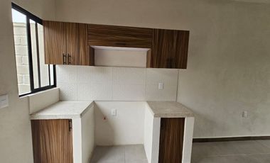 Venta de Casa de 3 Recámaras en Montellano2, Villa de Álvarez Colima