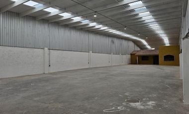 Bodega en Renta con Oficinas/Casa Incluida en Col. San Agustín Torreón Coah.