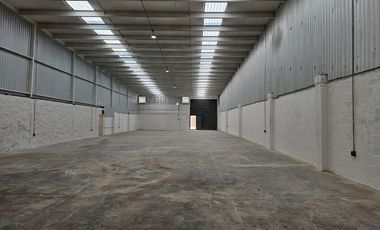 Bodega en Renta con Oficinas/Casa Incluida en Col. San Agustín Torreón Coah.