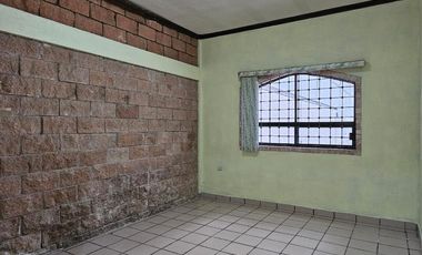 Bodega en Renta con Oficinas/Casa Incluida en Col. San Agustín Torreón Coah.