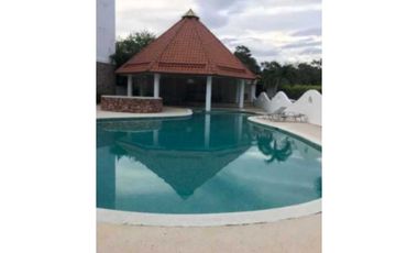 VENDO APARTAMENTO EN CHAME CORONADO PUNTA BARCO RESORT 3R