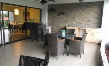 VENDO APARTAMENTO EN CHAME CORONADO PUNTA BARCO RESORT 3R