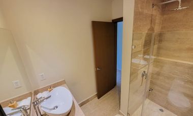 Casa · 3 Recámaras · Residencial Arbolada · Av. Huayacán