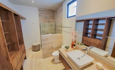 Casa · 3 Recámaras · Residencial Arbolada · Av. Huayacán