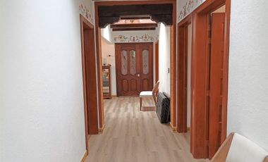 ESPECTACULAR RESIDENCIA PREMIUM, ZONA EXCLUSIVA, COLINDA CAMPO GOLF Y AREA VERDE