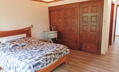 ESPECTACULAR RESIDENCIA PREMIUM, ZONA EXCLUSIVA, COLINDA CAMPO GOLF Y AREA VERDE