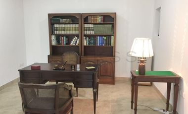 oficina en arriendo/venta en quinta camacho. Cod A3116