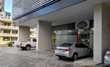 ALQUILO LOCAL A ESTRENAR EN AV BALBOA