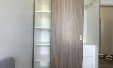 2 Story - 3 Bedroom Apartment