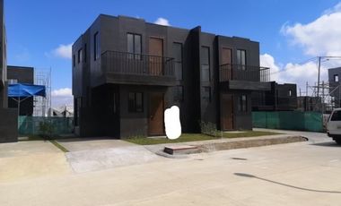 2 Story - 3 Bedroom Apartment