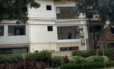 3BR For Sale in Mahogany Place 1 I House For Sale Located in a Taguig Metro Manila
