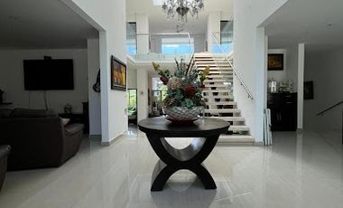 VENTA de CASAS en ANAPOIMA