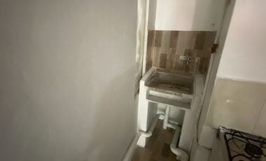 apartaestudio en arriendo en manrique central 1. Cod A64499