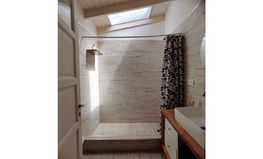 MODERNO - CON TERRAZA - BARRIO LOS TRONCOS